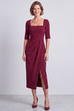 Robe de travail midi midi bodycon à manches courtes à col carré bleu marine avec fente