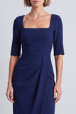 Robe de travail midi midi bodycon à manches courtes à col carré bleu marine avec fente
