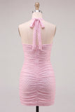 Robe courte de rentrée à la maison à col nu rose, bodycon froncée et perlée