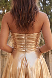 Robe de rentrée courte de rentrée, ligne métallique dorée et fronçée, avec volants