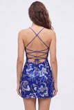 Robe de bal bleue bodycon bretelles fines paillettes perlées avec dentelle dans le dos