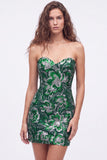 Robe courte de bal de rentrée verte bodycon sequins courtes de rentrée à la maison avec dentelle dans le dos