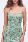 Robe courte de bal de rentrée verte bodycon sequins courtes de rentrée à la maison avec dentelle dans le dos