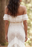 Robe de mariée longue en dentelle ivoire à épaules dénudées, avec fente à volants
