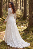Robe de mariée en dentelle ivoire à manches longues en A avec fente