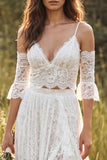 Robe de mariée ivoire à bretelles fines en dentelle longue avec fente