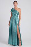 Robe formelle longue à une épaule métallique métallique dorée