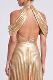Robe formelle longue plissée en ligne A à col métallique doré et fendue