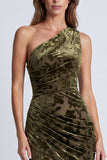 Velous olive, robe longue de sirène fleurie à frons
