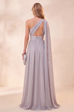Robe Maxi en mousseline gris clair à une épaule avec fente
