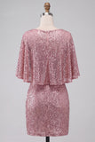 Robe courte de rentrée courte à la rentrée avec une ceinture rose rose scintillante, mouillée