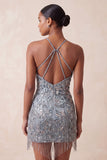 Robe courte de rentrée à la rentrée à la maison à col hez-nu, grise à perles florales, avec franges