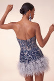 Robe courte de bal bleu marine bodycon, paillettes bleu marine courte avec plumes