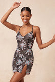 Robe courte de rentrée à la maison bodycon mouillée noire à bretelles fines paillettes
