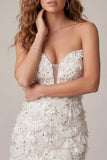 Robe de rentrée courte bodycon Ivory Sweetheart avec paillettes