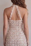 Robe de rentrée courte bodycon à col long à col long et fleur de rentrée au champagne avec paillettes