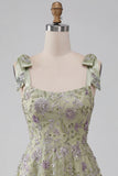 Robe courte de rentrée courte à la maison avec des brides épaisses en Sage Sage A-Line
