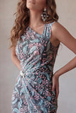 Robe courte de rentrée à la maison bodycony bodycon, fleurie froncée et brodée