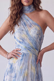 Robe longue de cérémonie bleue poussiéreux à une épaule, découpée à floral avec écharpe au col