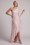 Robe rose à étui à étui sur une épaule ébouriffée longue robe de mère de la mariée avec perles