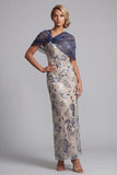 Robe longue de la mère de la mariée à paillettes florales bleu marine avec une cape