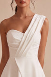 Robe de douche nuptiale blanche à une épaule en ligne A