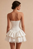 Robe de douche nuptiale Sweetheart à corset blanc ligne A, fleur à volants