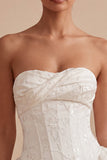 Robe de douche nuptiale Sweetheart à corset blanc ligne A, fleur à volants