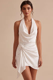 Petite robe blanche nu, bodycon moulante et dos nu,
