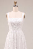 Robe de fiançailles midi blanche à col carré carré en ligne A