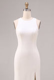 Robe de fiançailles longue en satin à col rond à col rond blanche avec fente