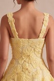 Robe courte de rentrée jaune à la maison en perles à col carré en A, perles