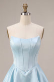 Robe de fin d’année en satin à volants en satin à la taille basque sans bretelles à la taille basque