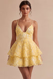 Robe courte de rentrée à la maison à volants à étages en ligne A jaune