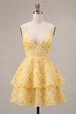 Robe courte de rentrée à la maison à volants à étages en ligne A jaune
