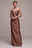 Robe longue formelle en satin sans bretelles sans bretelles à fourreau