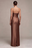 Robe longue formelle en satin sans bretelles sans bretelles à fourreau