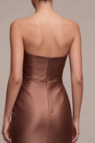 Robe longue formelle en satin sans bretelles sans bretelles à fourreau