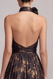 Robe longue formelle longue à col noir ligne en A à col en A sans dos avec fente
