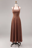 Robe formelle longue longue en A en satin à col nu café