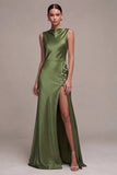 Robe longue de cérémonie en satin à col bateau sirène olive avec fente