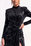 Robe de fête noire à col montant à sequins et fente