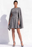 Robe de travail mini à manches de cape grise A Line avec poches