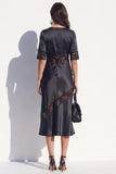 Robe Midi Bodycon en dentelle noire en satin avec demi-manches