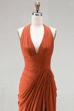 Rouge orange brûlé, col nu plissé, fourreau froncé Longue robe formelle