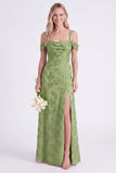 Robe longue de demoiselle d’honneur rose à épaules froides, fleur à la ligne en A plissée, en dentelle remontée dans le dos, avec une fente