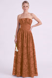 Robe longue de demoiselle d’honneur fleurie Espresso A-Line sans bustiers avec volants