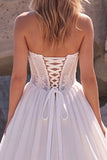Corset blanc ligne A à encolure cœur longue robe de mariée avec dos à lacets