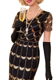 Verte dorée à col en V à manches courtes transparentes, paillettes, robe moulante des années 1920 avec frange