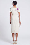 Blanche midi à paillettes et col bateau, robe de travail fourreau avec broderie florale